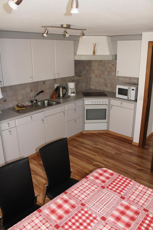 Ferienwohnung Silberdistel, Saastalstrasse 178 الغرفة الصورة
