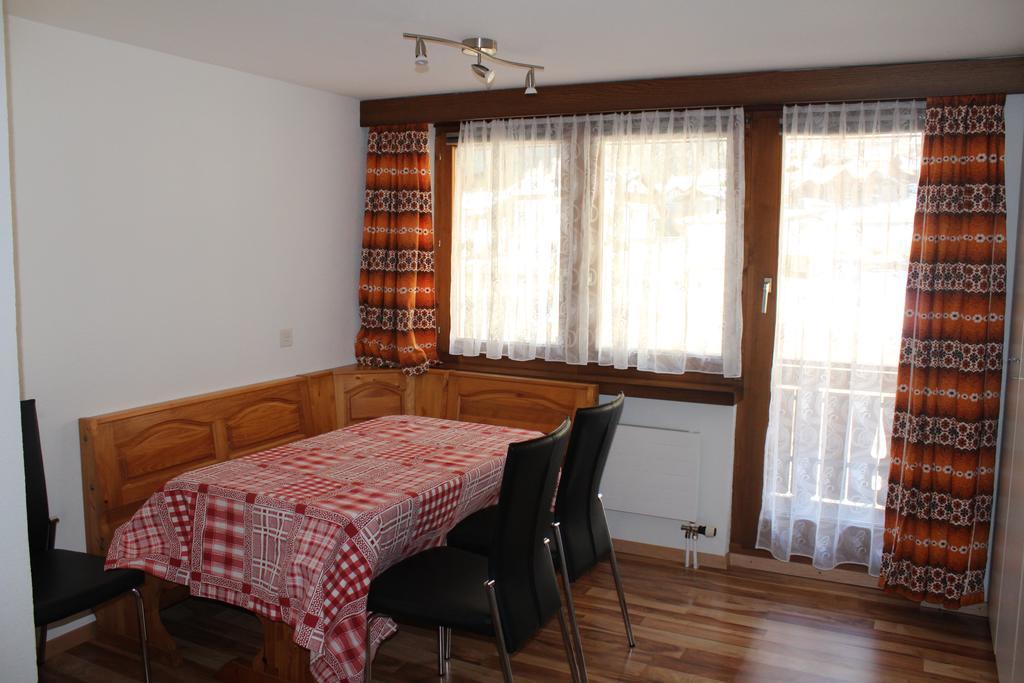 Ferienwohnung Silberdistel, Saastalstrasse 178 الغرفة الصورة
